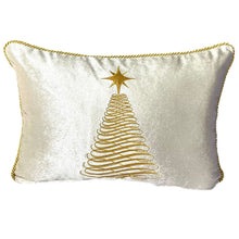 Cargar imagen en el visor de la galería, Cojín Navidad Rectangular Crema Árbol Dorado
